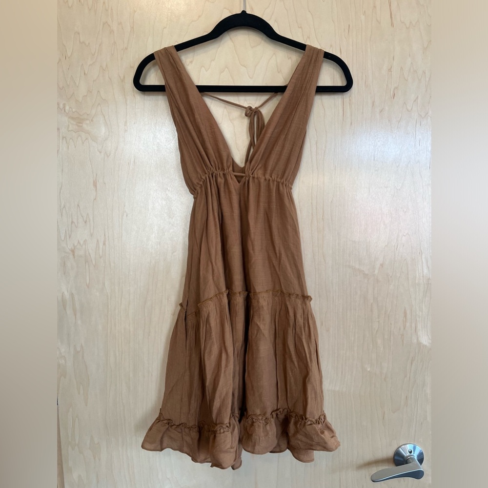 Brown/khaki dress size M. Wishlist apparel. Worn once